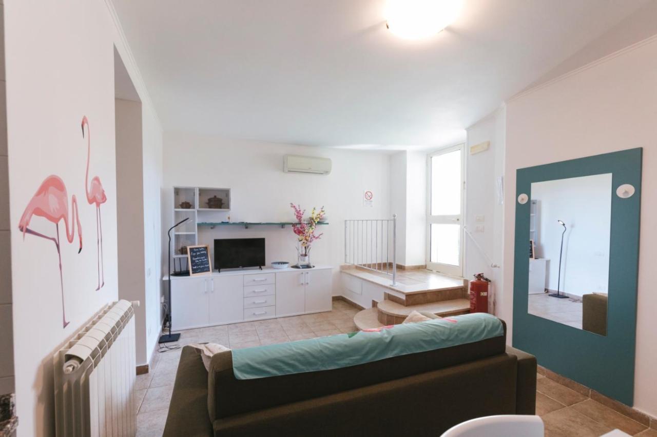 Casa Isetta & La Casetta Degli Dei 마사루브렌세 외부 사진